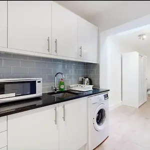 Apartment New Spacious 1 Bed Studio Flat In Aldgate