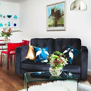 Stunning Marina Duplex , Kingston upon Hull United Kingdom